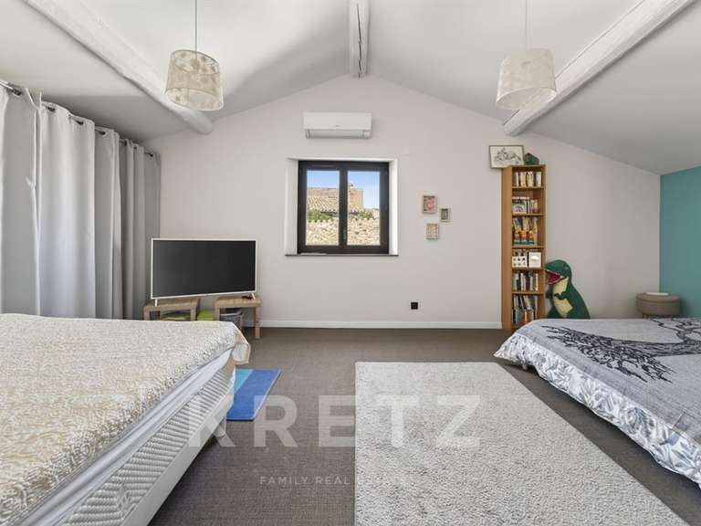 Maison Pézenas - 4 chambres - 497m²