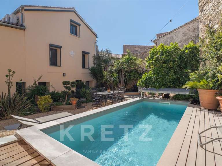 Maison Pézenas - 4 chambres - 497m²