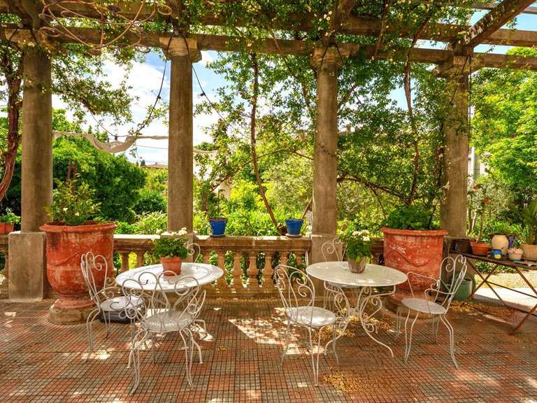 Maison Pézenas - 15 chambres - 726m²