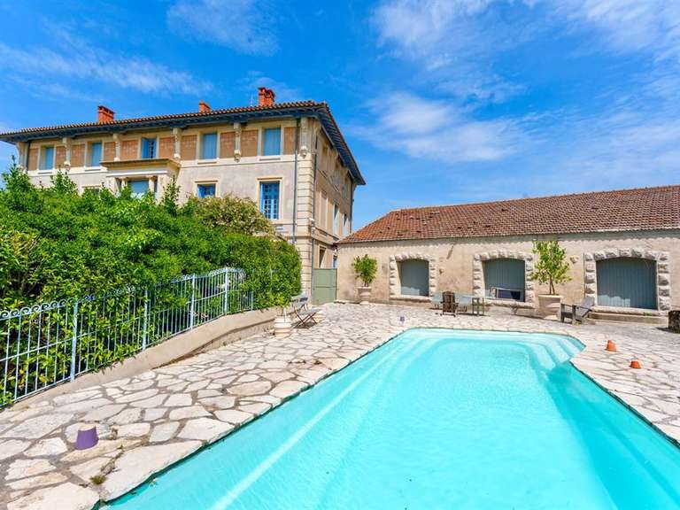 Maison Pézenas - 15 chambres - 726m²