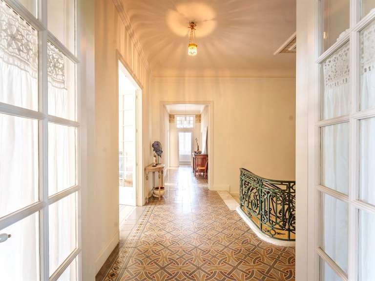 Maison Pézenas - 15 chambres - 726m²