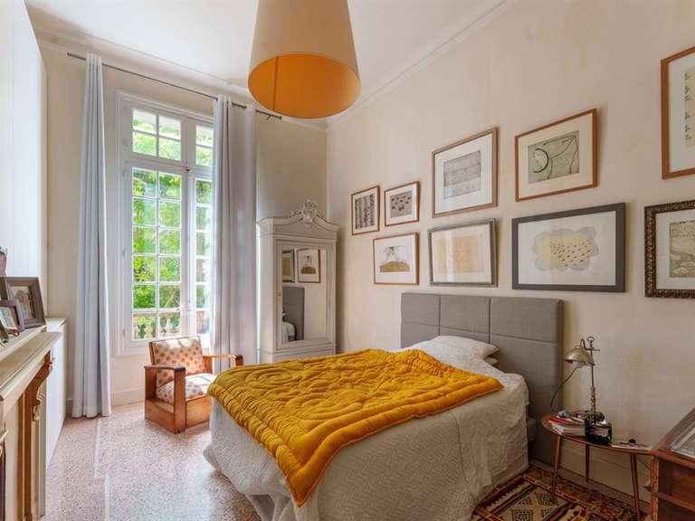 Maison Pézenas - 15 chambres - 726m²