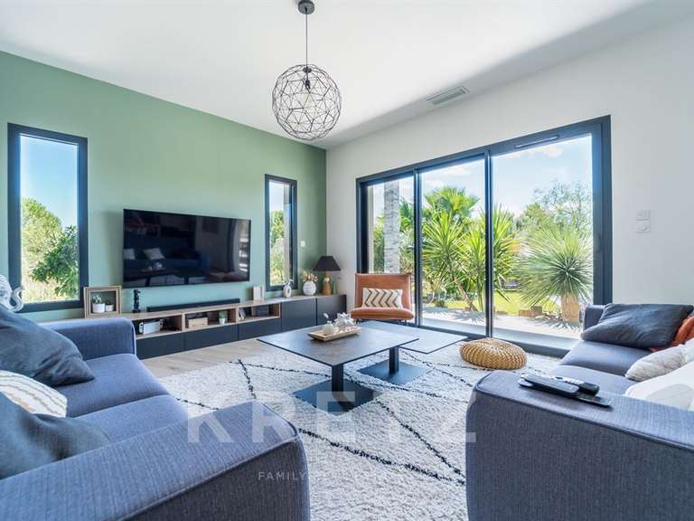 Maison Pézenas - 4 chambres - 162m²