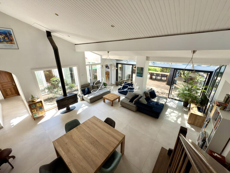 Villa Pézilla-la-Rivière - 6 bedrooms - 252m²