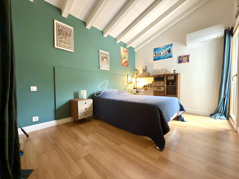 Villa Pézilla-la-Rivière - 6 chambres - 252m²