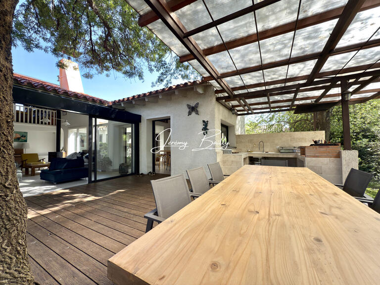Villa Pézilla-la-Rivière - 6 bedrooms - 252m²