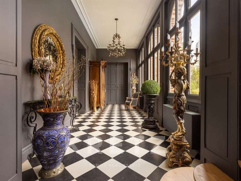 House Phalempin - 8 bedrooms - 437m²