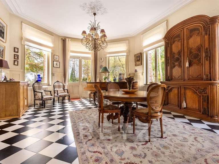 House Phalempin - 8 bedrooms - 437m²