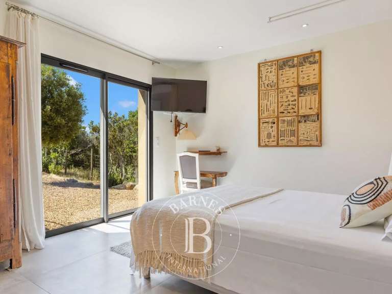 Villa avec Vue sur mer Pianottoli-Caldarello - 280m²