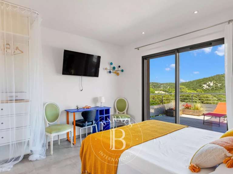 Villa avec Vue sur mer Pianottoli-Caldarello - 280m²