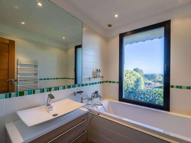 Villa with Sea view Pianottoli-Caldarello - 5 bedrooms