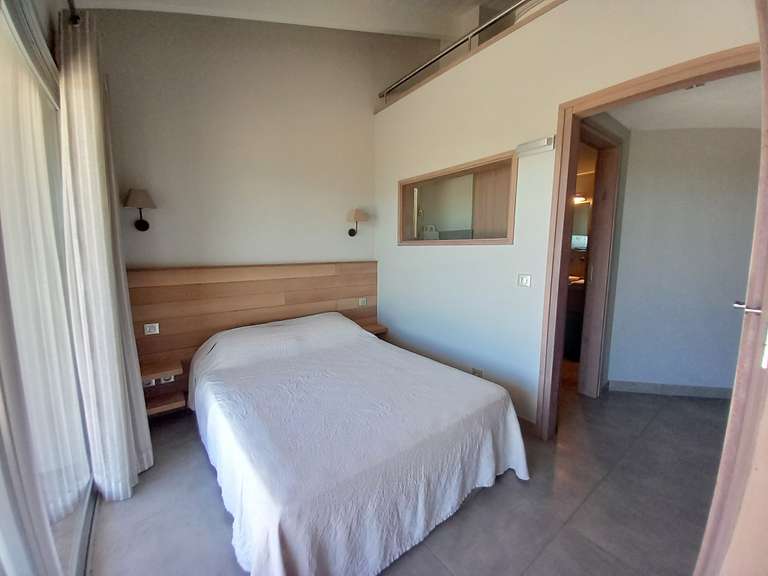 Villa with Sea view Pianottoli-Caldarello - 6 bedrooms - 220m²