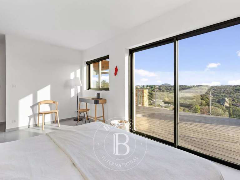 Villa Pianottoli-Caldarello - 6 chambres - 239m²