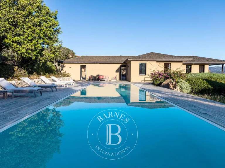 Villa avec Vue sur mer Pianottoli-Caldarello - 6 chambres - 571m²