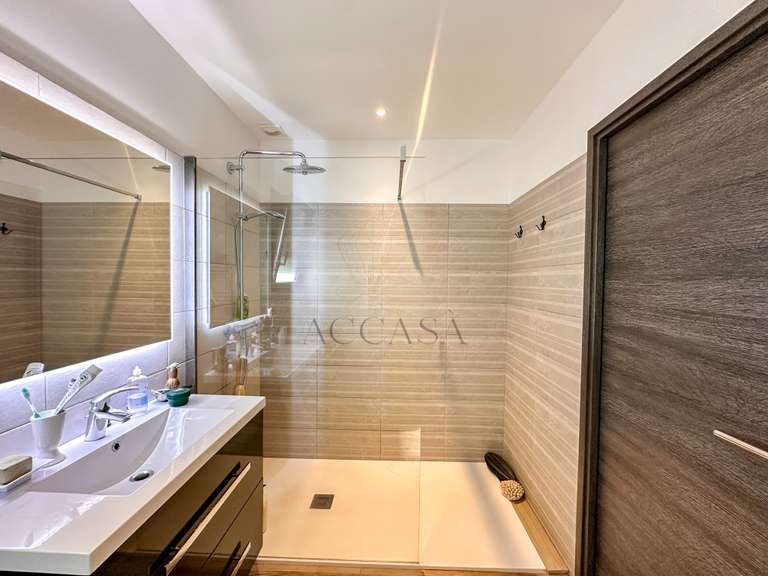 Villa Pianottoli-Caldarello - 3 chambres - 109m²