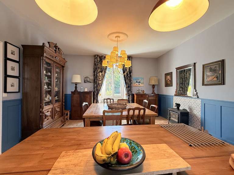 Maison Piégut-Pluviers - 14 chambres - 480m²