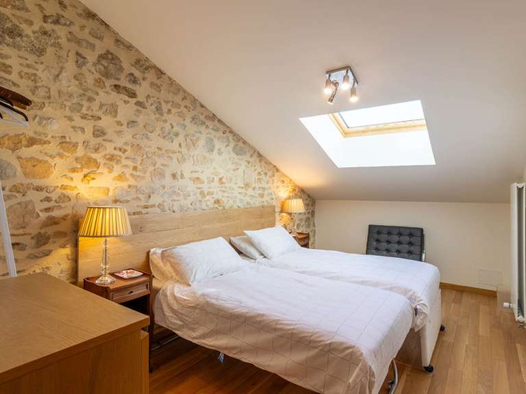 Maison Piégut-Pluviers - 7 chambres - 447m²
