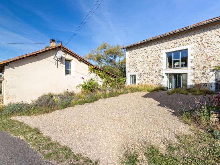 Maison Piégut-Pluviers - 7 chambres - 447m²