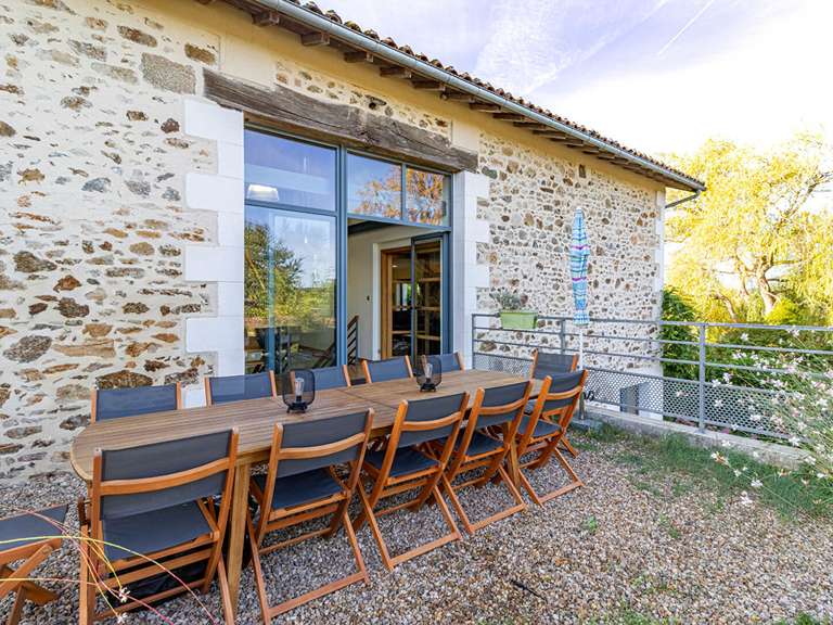 Maison Piégut-Pluviers - 7 chambres - 447m²