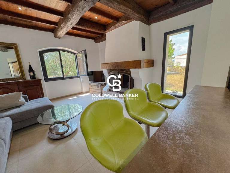 Villa Pierrefeu-du-Var - 4 chambres - 200m²