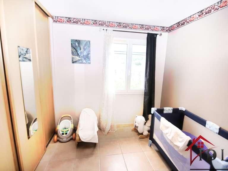 Villa Pierrefeu-du-Var - 4 chambres - 128m²