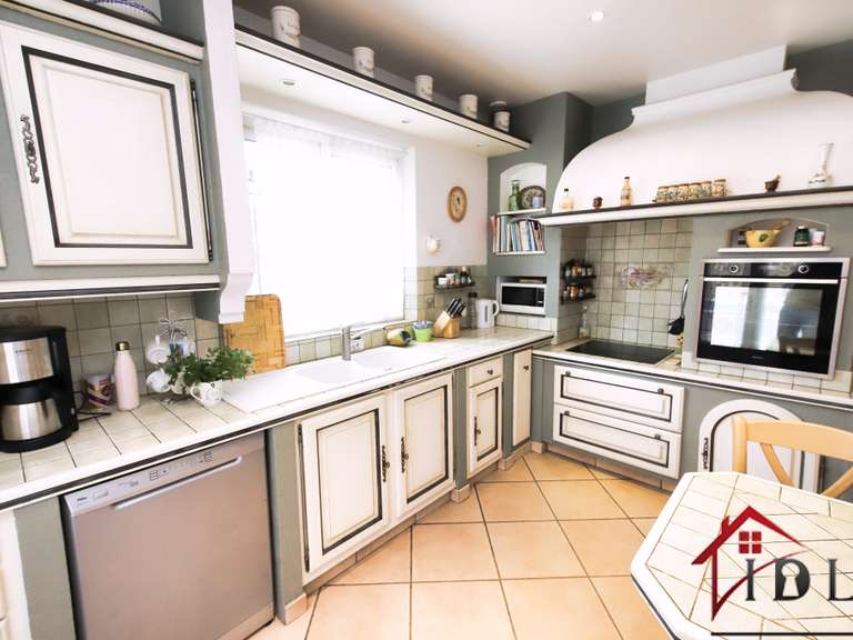 Villa Pierrefeu-du-Var - 4 chambres - 128m²