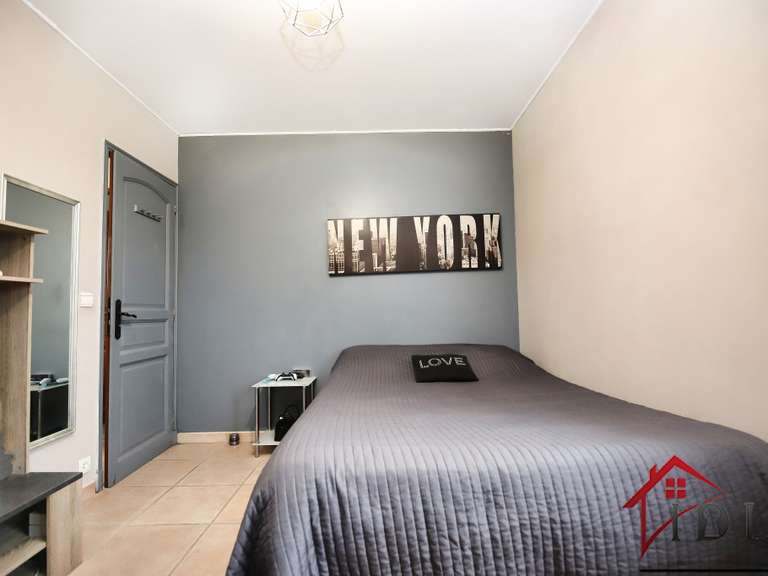 Villa Pierrefeu-du-Var - 4 chambres - 128m²