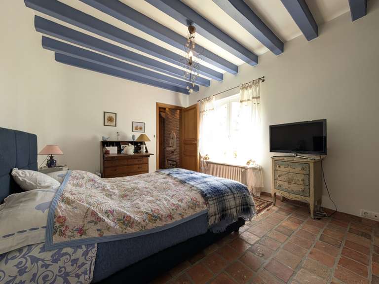 House Pierrefitte-sur-Sauldre - 3 bedrooms - 240m²