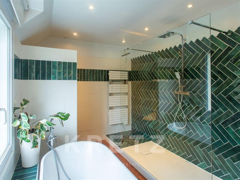 Maison Pierrefonds - 5 chambres - 340m²