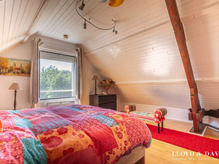 Maison Pierrefonds - 5 chambres - 316m²