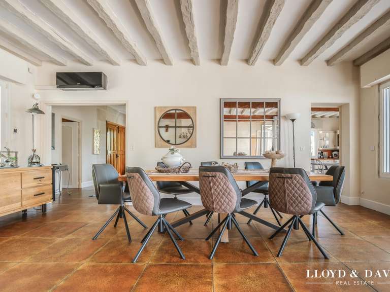 Maison Pierrefonds - 5 chambres - 316m²