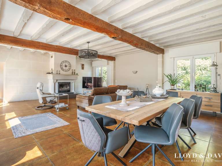 Maison Pierrefonds - 5 chambres - 316m²