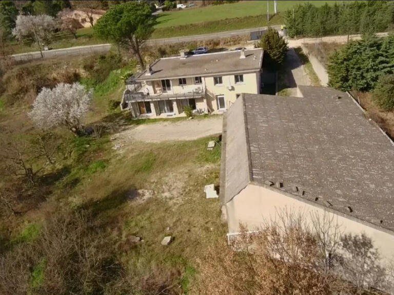 Maison Pierrelatte - 8 chambres - 320m²