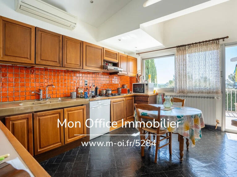 House Pierrevert - 4 bedrooms - 299m²