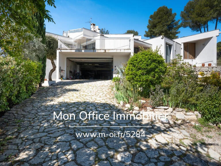 House Pierrevert - 4 bedrooms - 299m²
