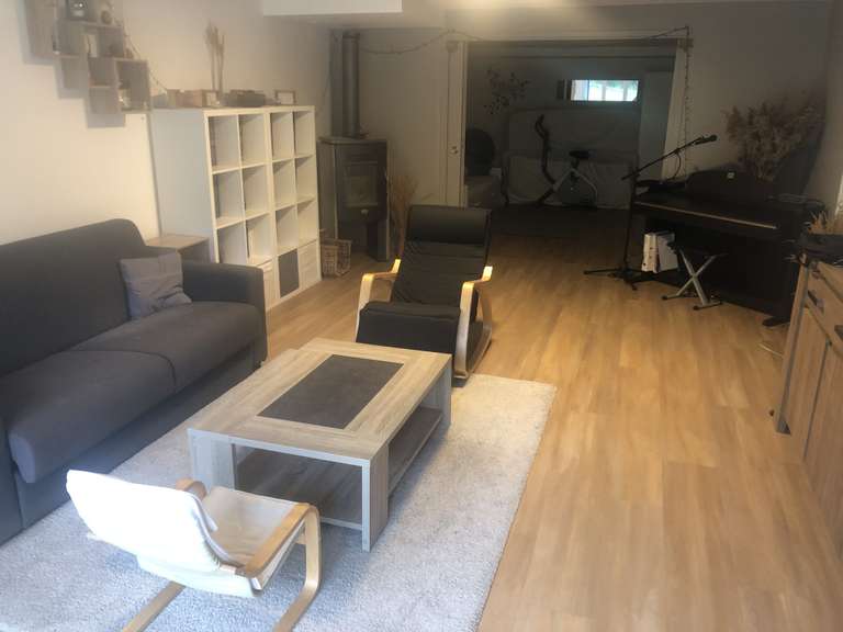 Maison Pierrevert - 4 chambres - 196m²