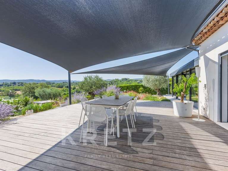 Maison Pierrevert - 5 chambres - 300m²