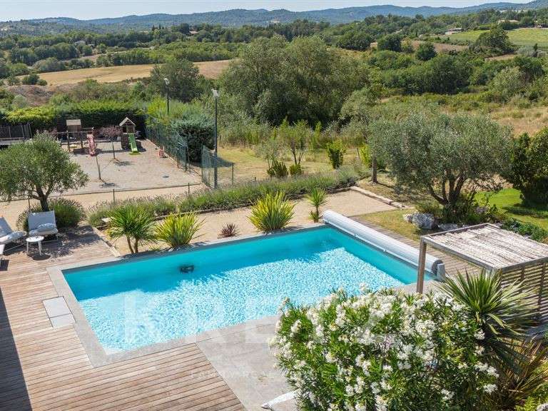 Maison Pierrevert - 5 chambres - 300m²