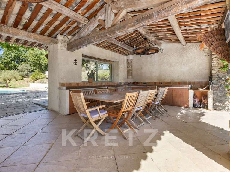 Maison Pierrevert - 10 chambres - 650m²