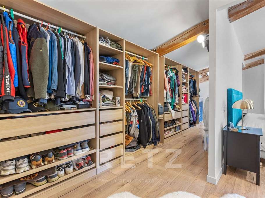 House Pierrevert