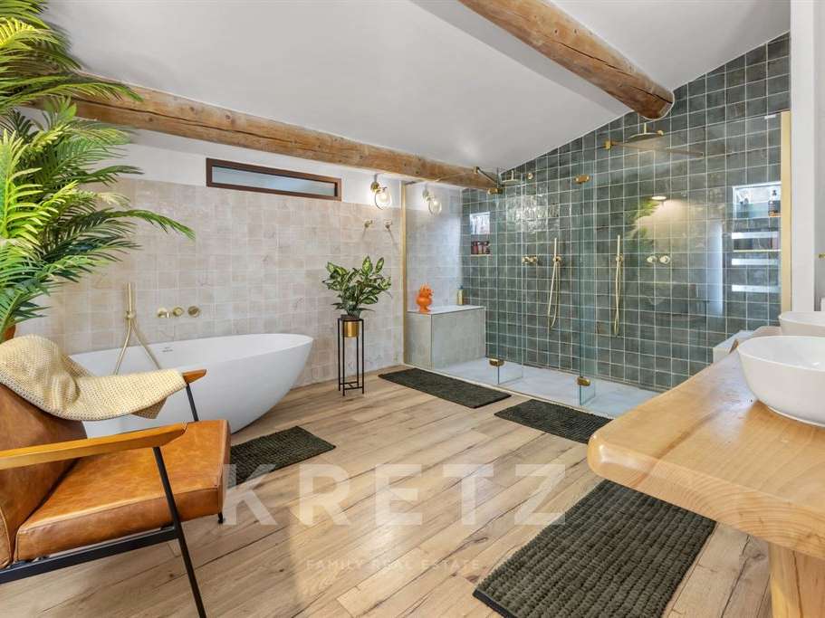 House Pierrevert