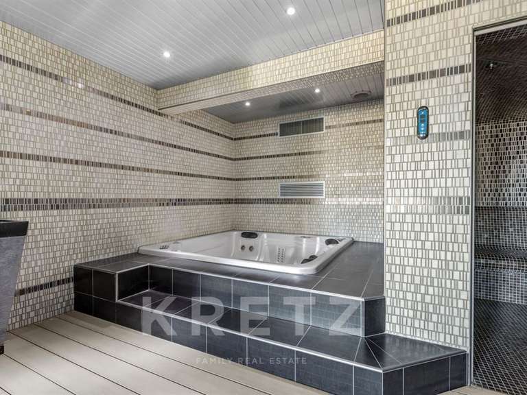 Maison Pierrevert - 4 chambres - 350m²