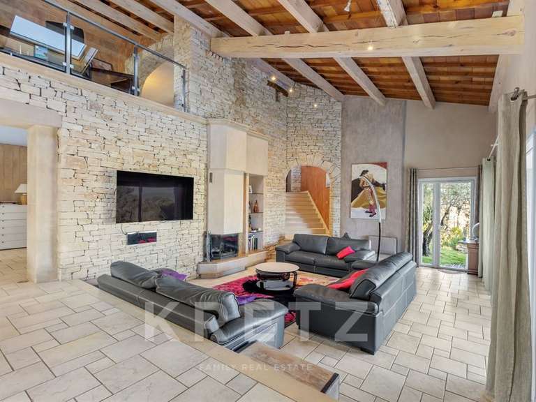 Maison Pierrevert - 4 chambres - 350m²