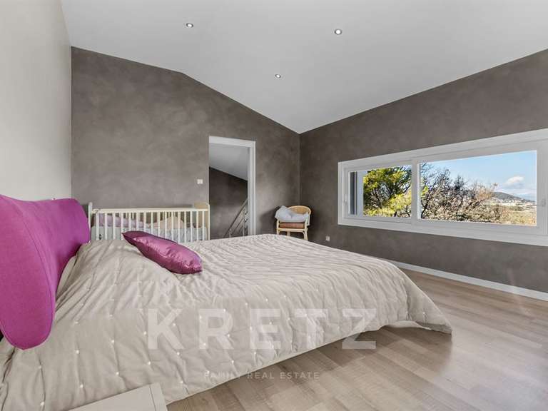 Maison Pierrevert - 4 chambres - 350m²