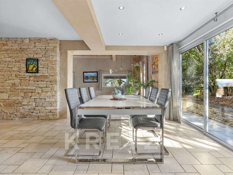 Maison Pierrevert - 4 chambres - 350m²