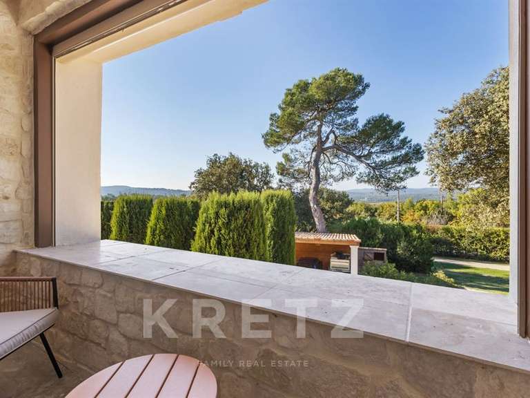 Propriété Pierrevert - 640m²