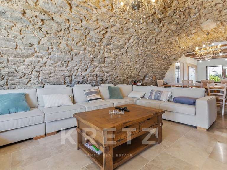 Propriété Pierrevert - 640m²