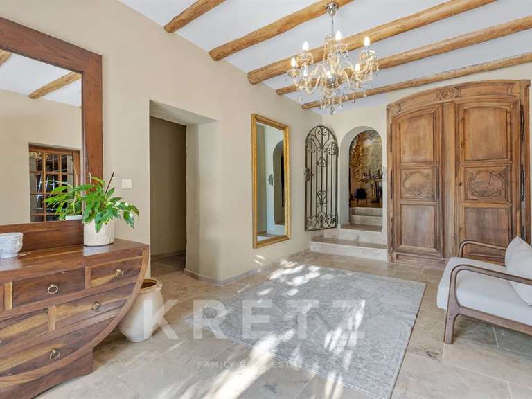 Propriété Pierrevert - 640m²