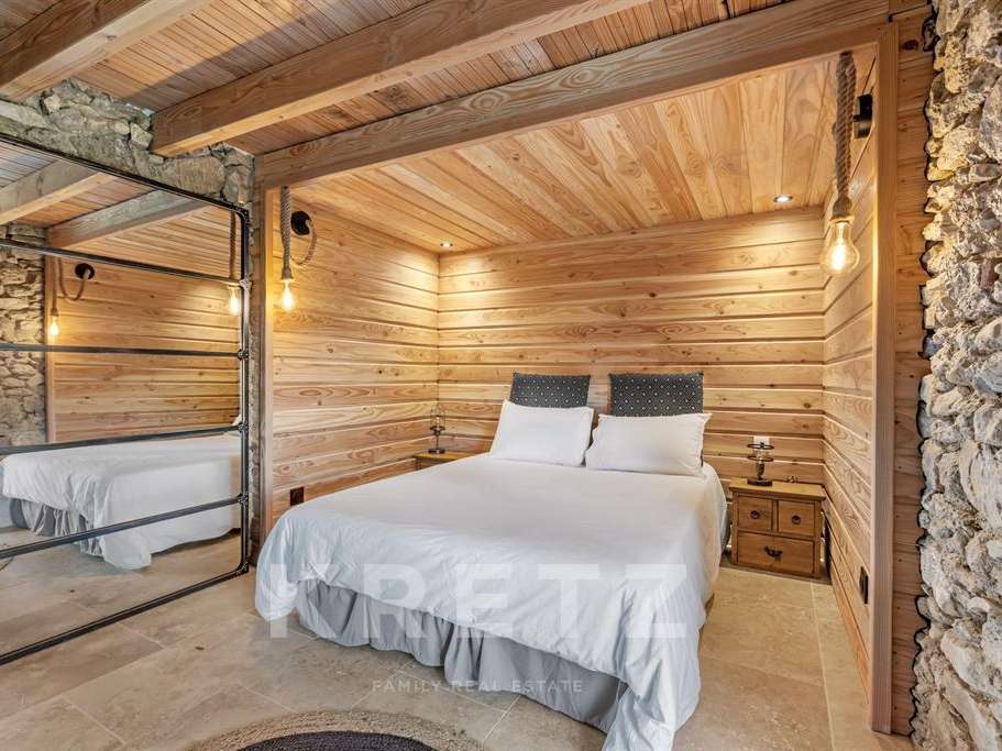Property Pierrevert