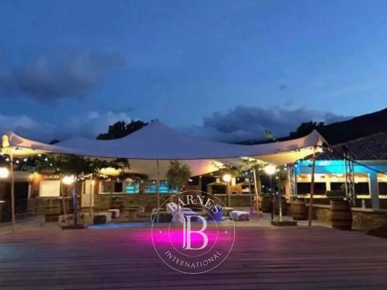 Propriété Pietracorbara - 5 chambres - 1145m²